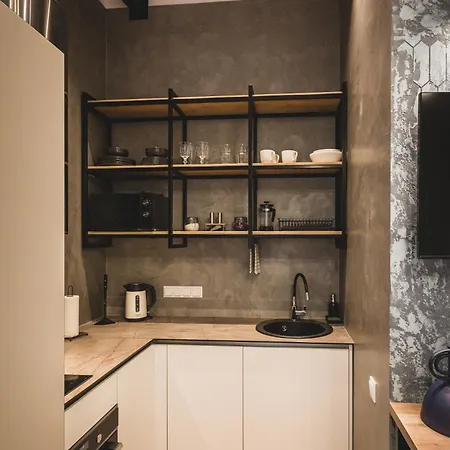 Convenient Designer Апартаменти